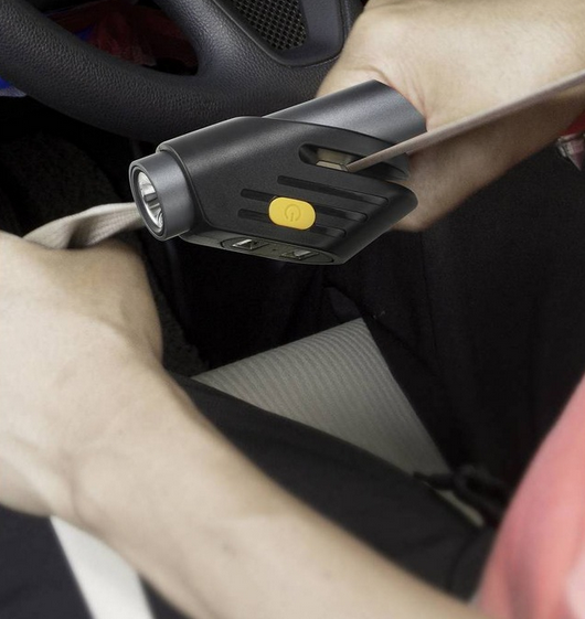 Multifunctional Car Charger Safety Hammer with Dual USB Ports