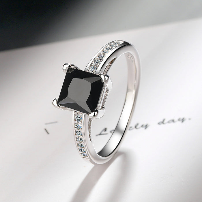 New Simple Four-Claw Square Zircon Proposal Ring