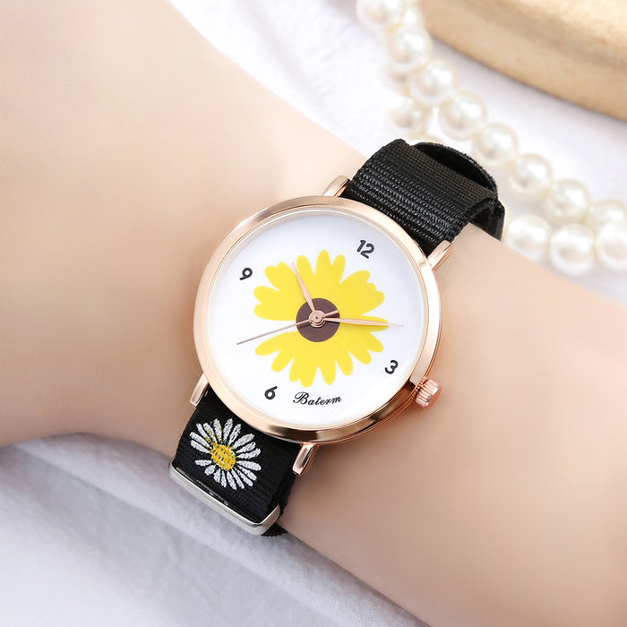 Simple Daisy Creative Canvas Printed Watch Llz20801