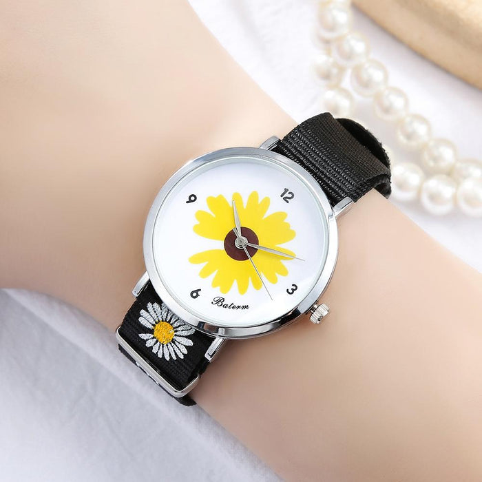 Simple Daisy Creative Canvas Printed Watch Llz20801