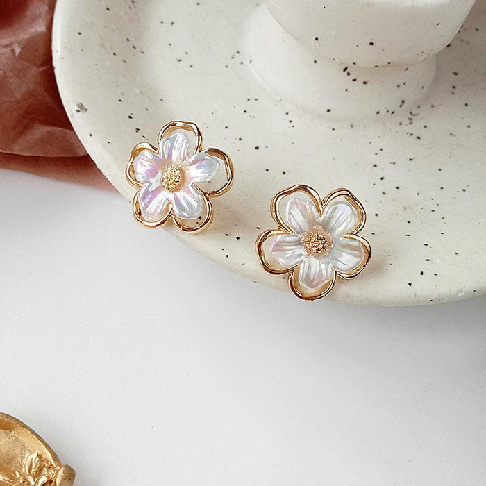 Shell Flower Earrings