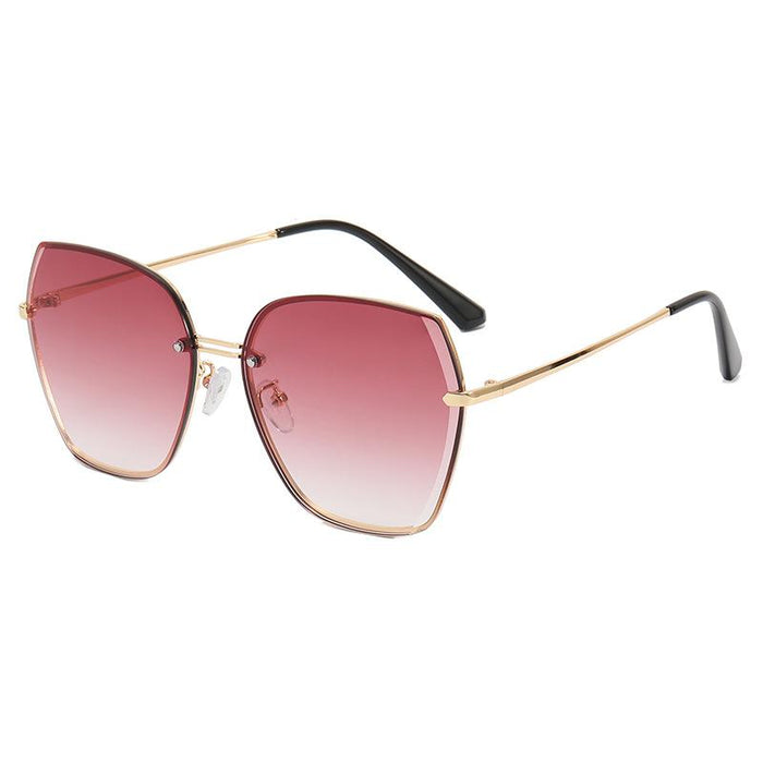 UV resistant diamond rimmed Sunglasses