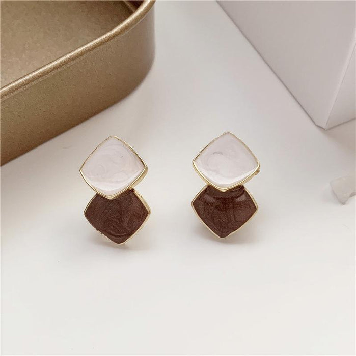 Stitched Contrast Stud Earrings