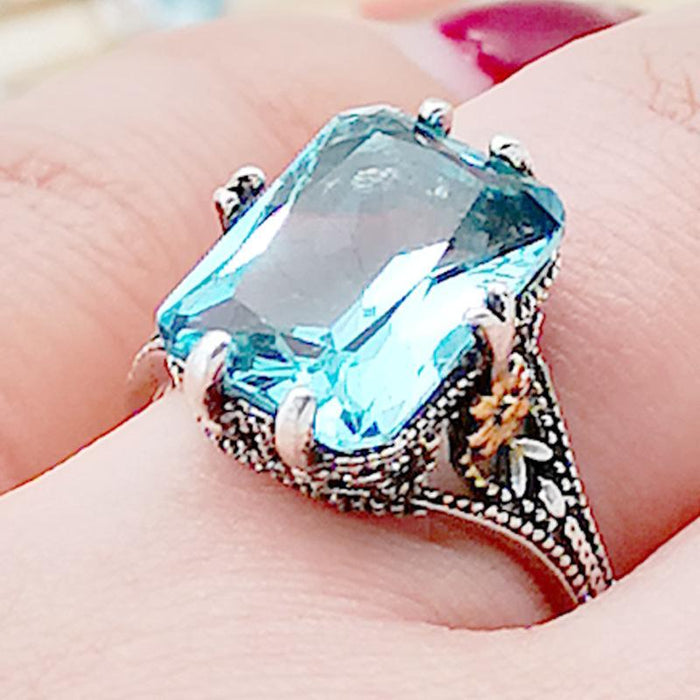 New Fashion Blue Topaz Ring