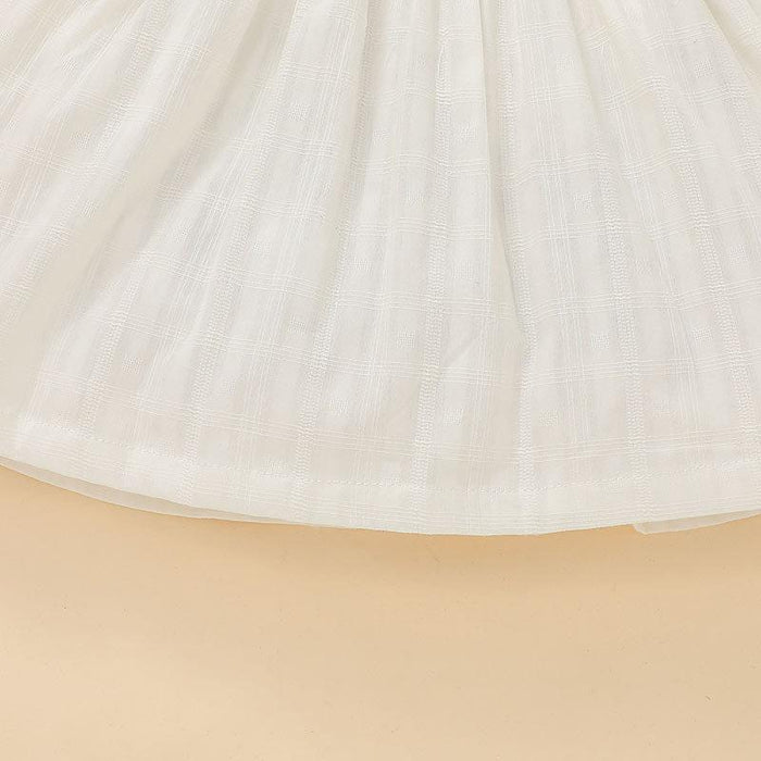 Lovely Baby Girls White Sleeveless Skirt