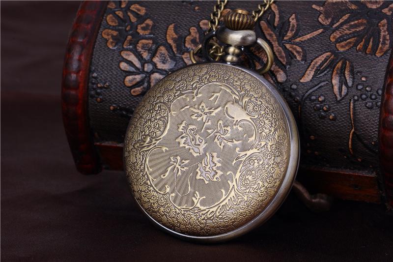 Five Roses Carved Vintage Hollow Pocket Watch Ll3701