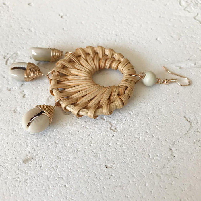 Shell geometric circle ocean wind conch rattan Earrings