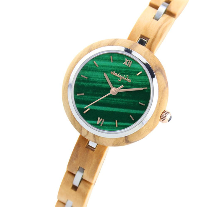 2022 New Classic Noble Green Quartz Wooden Watch