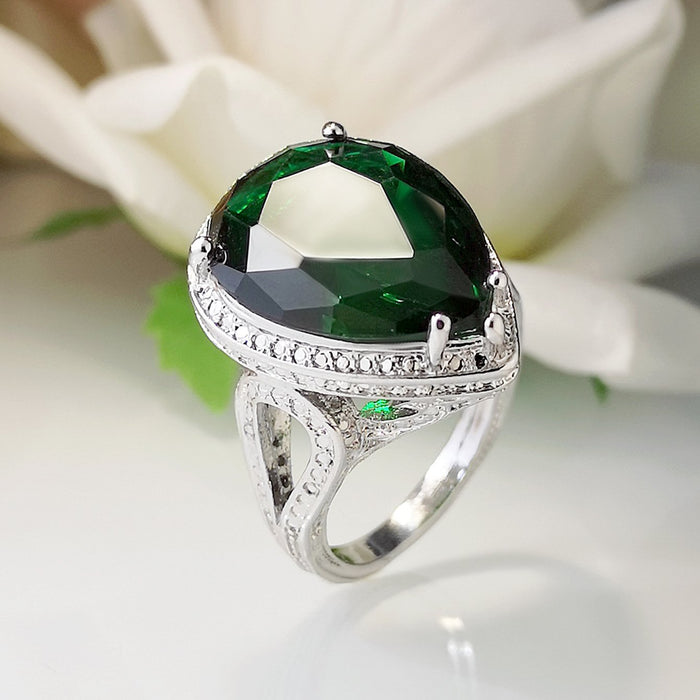 New Fashion Exaggerated Emerald Zircon Ring