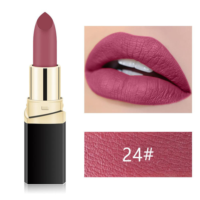 Matte fog face velvet lipstick is not easy to decolour black pipe lipstick.