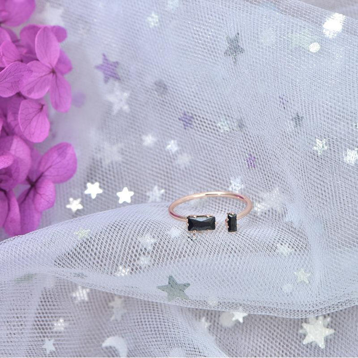 Rose Gold Open Square Ring