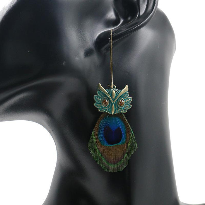 Female Pop Creative Feather Owl Earrings