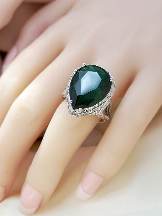 New Fashion Exaggerated Emerald Zircon Ring