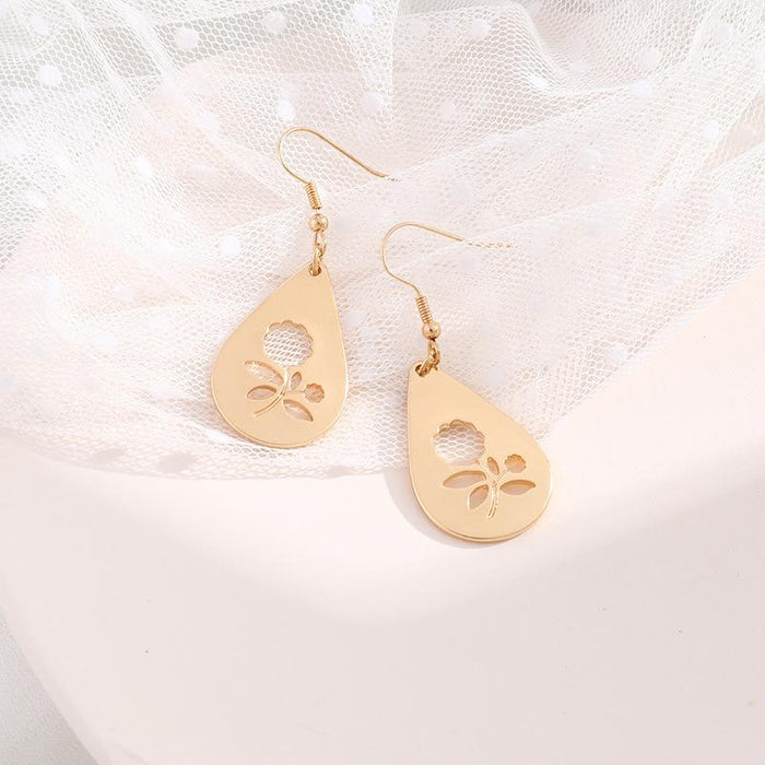 New Geometric Flower Hollow Temperament Earrings