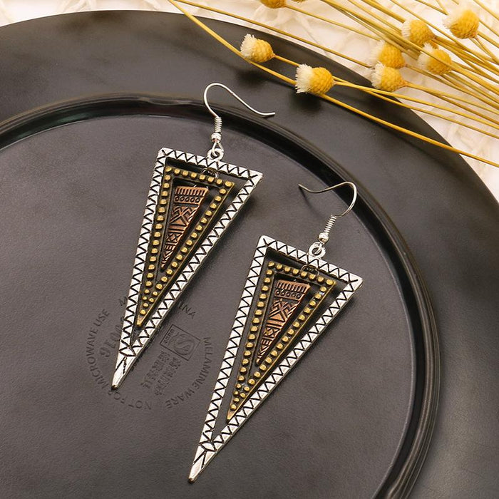 Women's Pop Geometric Metal Fashion Gradient Earrings