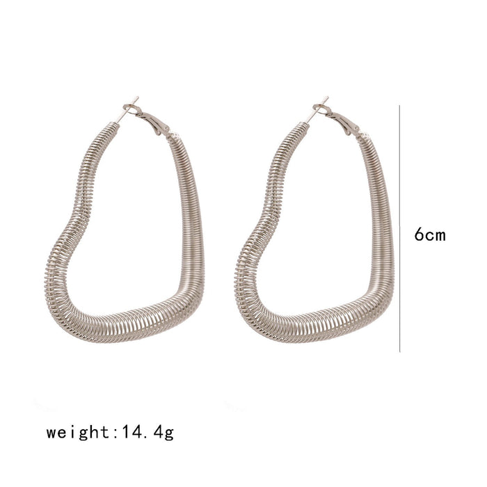 Fashion Women's Trend New Spring Hollow Earrings Accessories