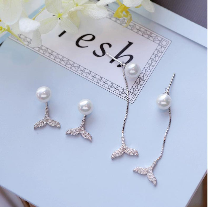 Fishtail pearl earrings