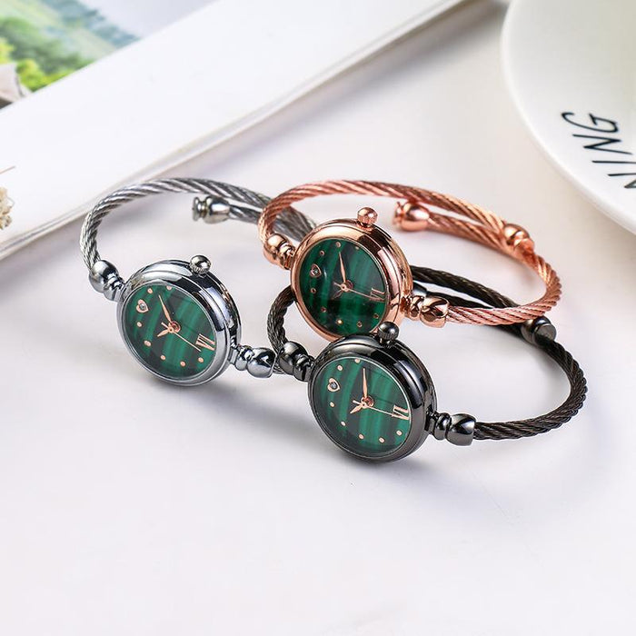 Fashion Retro Small Fine Steel Ribbon Round Small Green Watch Bracelet Watch Llz20805