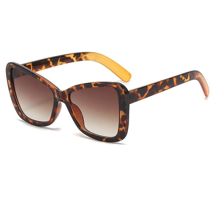 Cat's Eye Sunglasses contrast colour trend Sunglasses