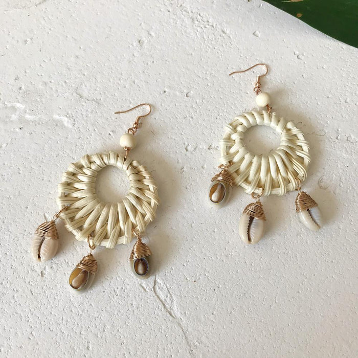 Shell geometric circle ocean wind conch rattan Earrings