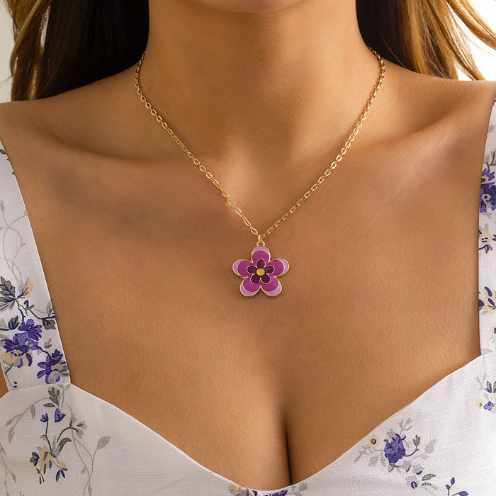 Simple Temperament Flower Pendant Necklace