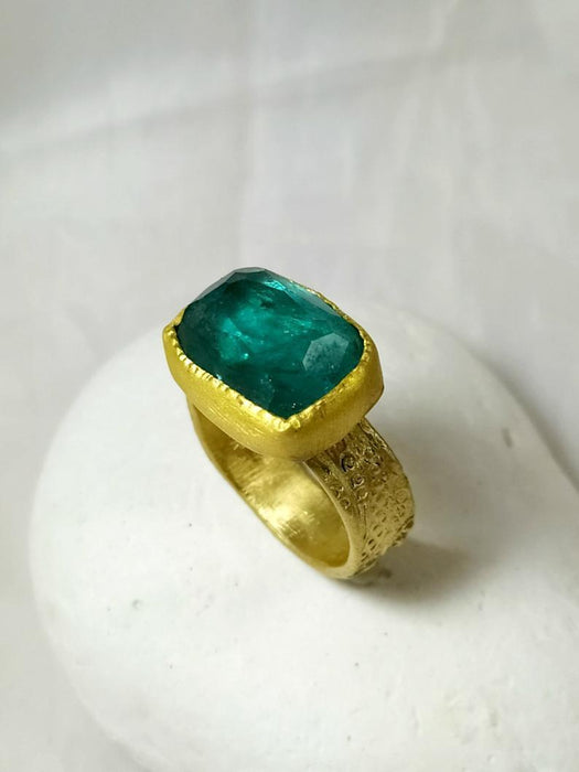 Palaiba Emerald Fashion Personality Ring