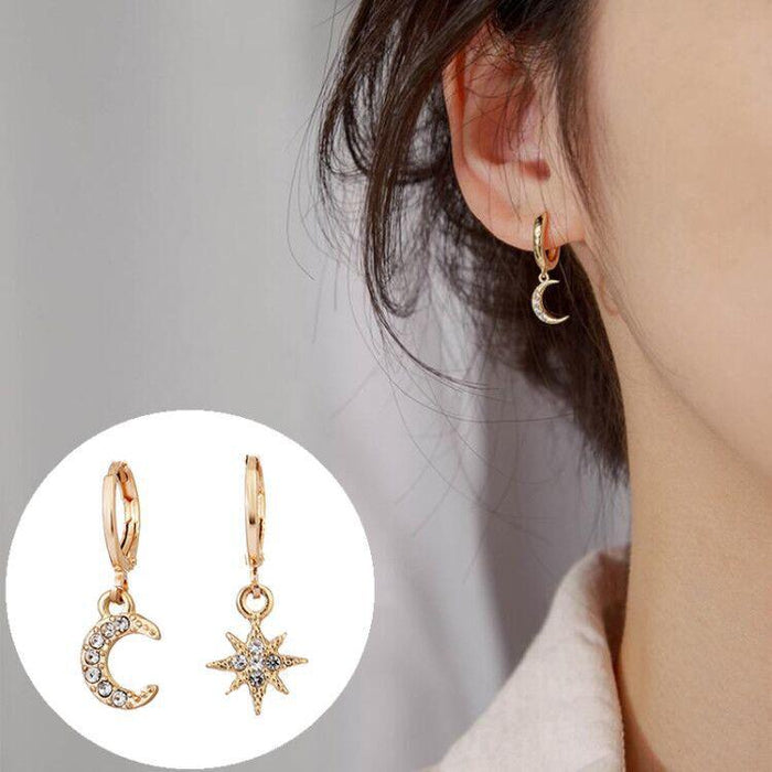 Diamond star and moon asymmetric earrings