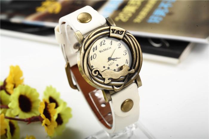 Leather Wristwatch Quartz Dial Women Brown Red White Hour Dress Casual Watch