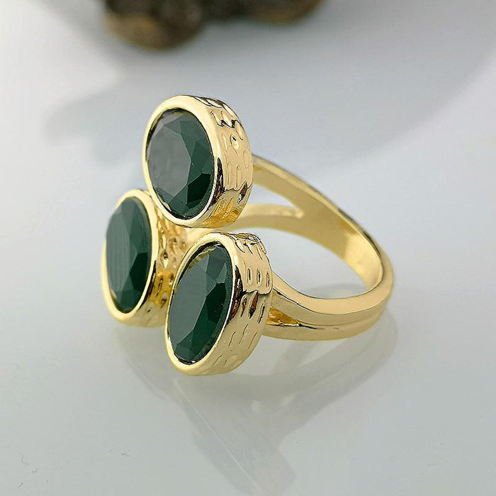 Classic Retro Exaggerated Imitation Emerald Ring